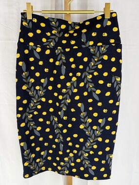 LulaRoe Cassie Classic Abstract Lemon Print Pencil Skirt - Small - Navy Blue